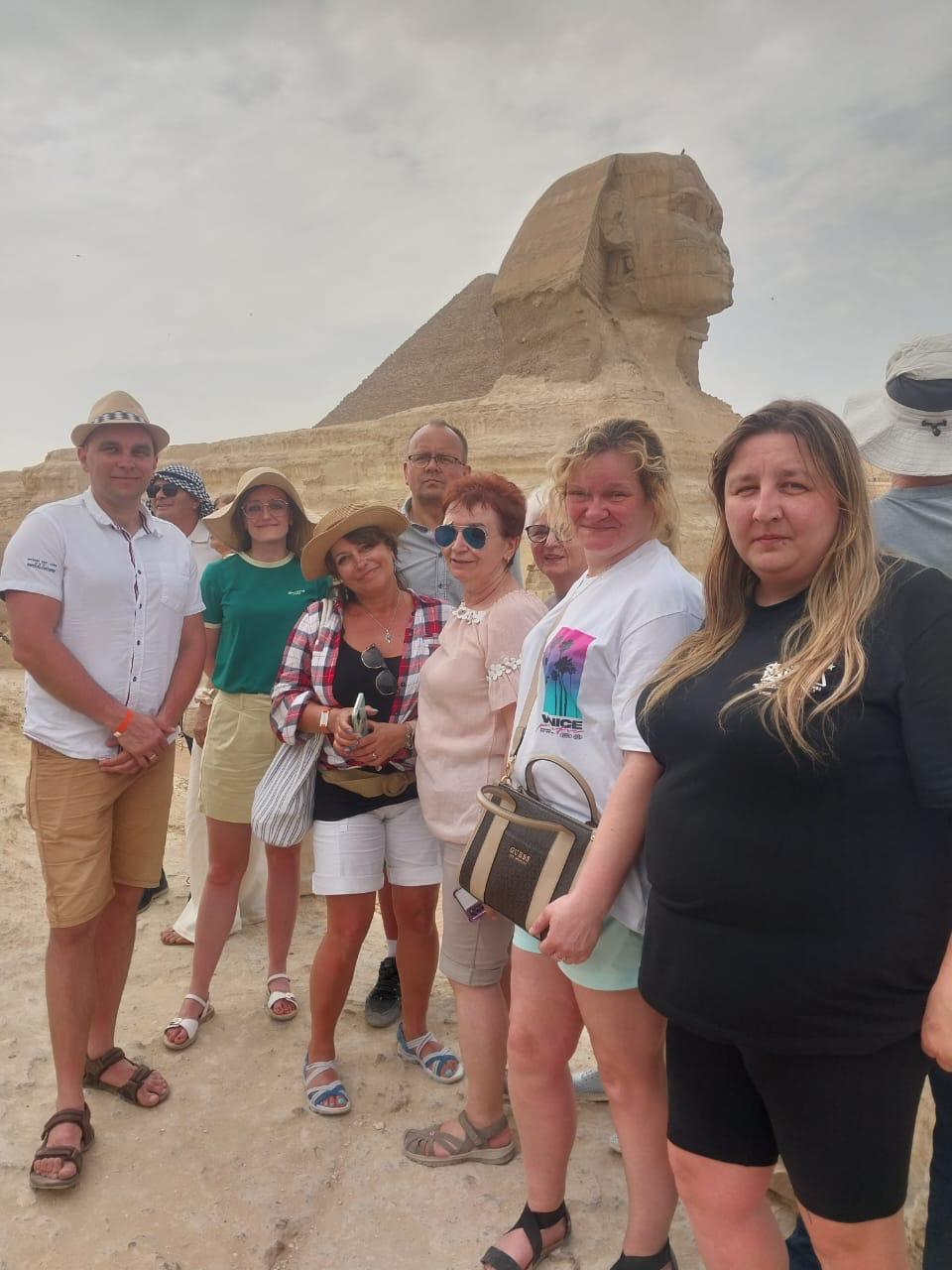 Cairo with pyramids from Hurghada 20