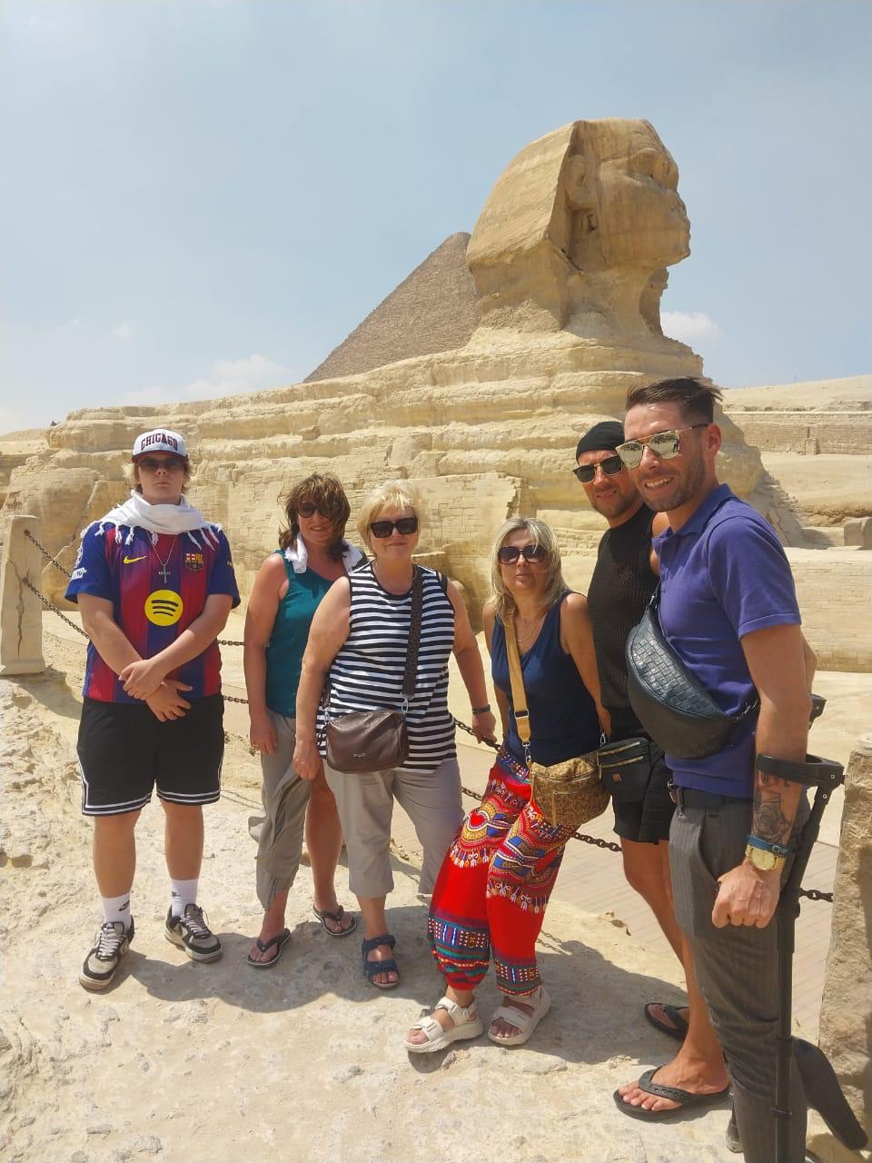 Cairo with pyramids from Hurghada 46