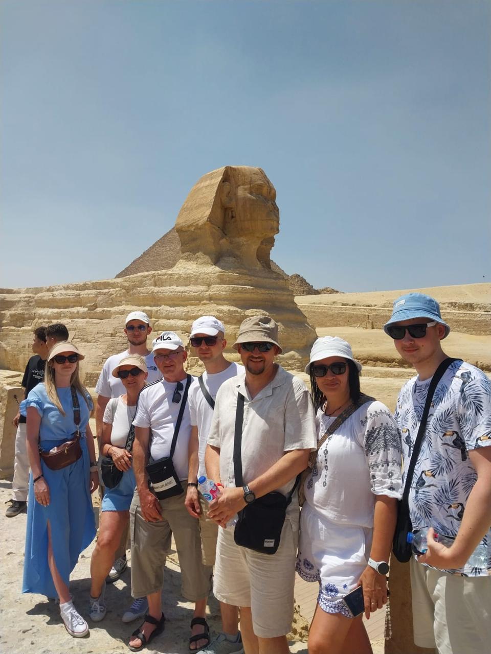 Cairo with pyramids from Hurghada 69