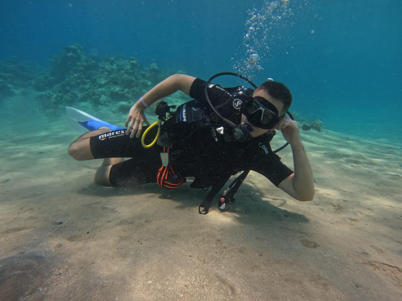 Diving and snorkeling together on one boat Hurghada 23