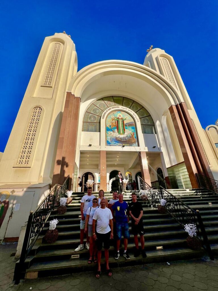 Hurghada city tour and shopping 3