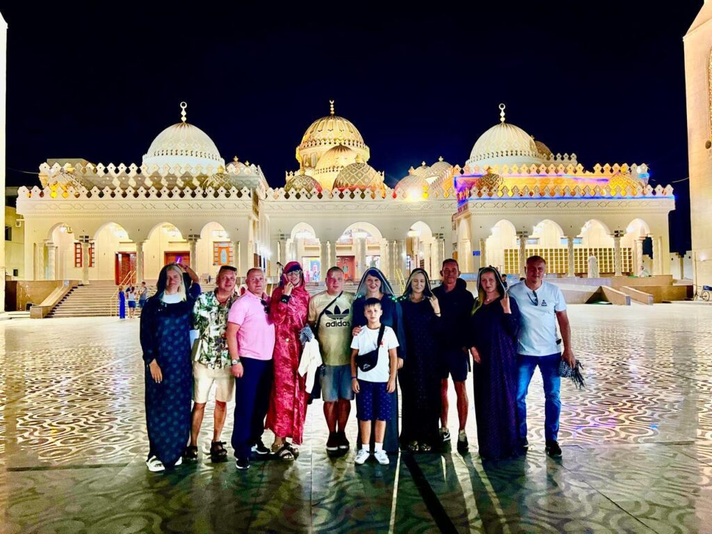 Hurghada city tour and shopping 6