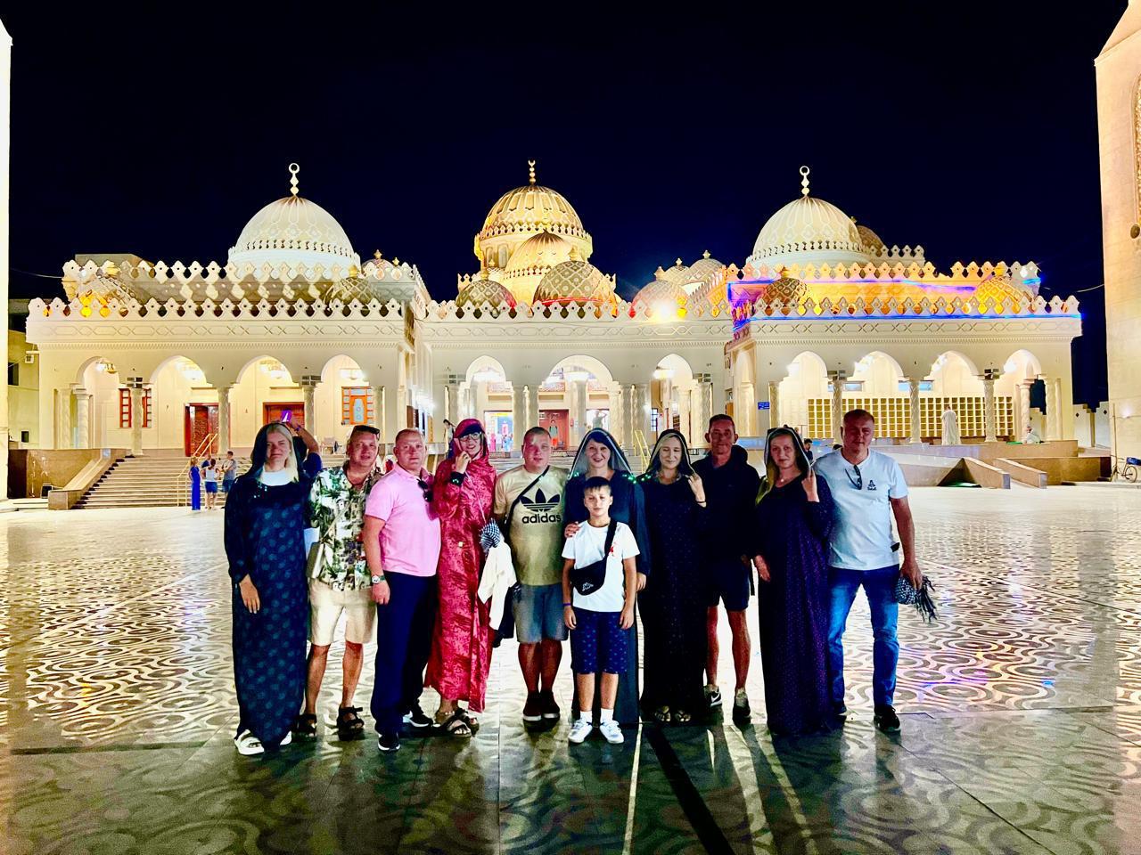 Hurghada city tour and shopping 6