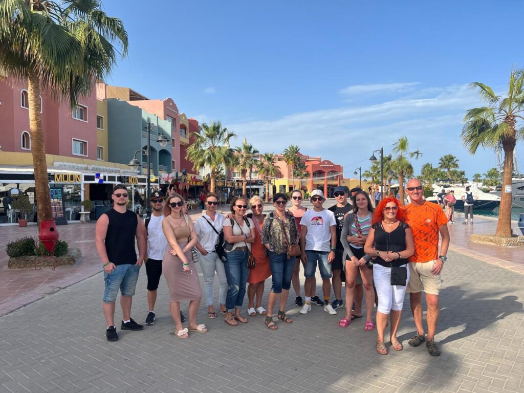 Hurghada city tour and shopping 13