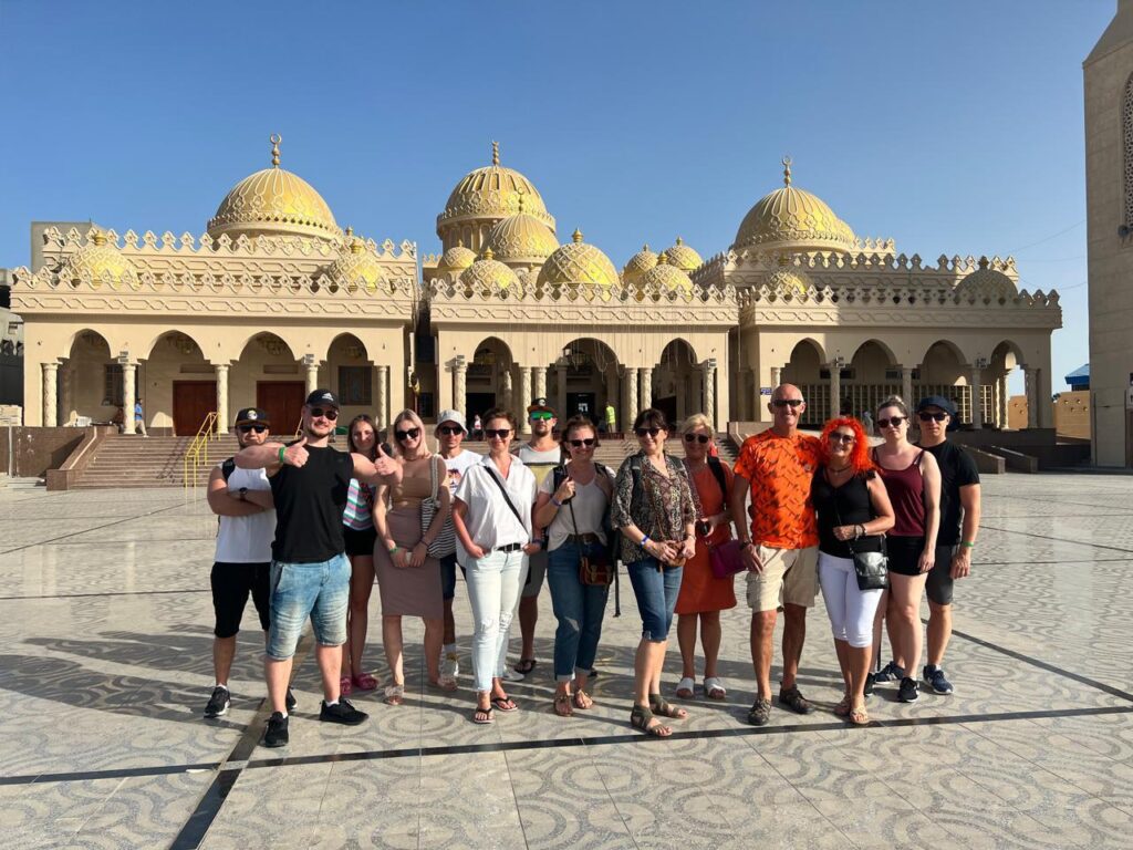 Hurghada city tour and shopping 14