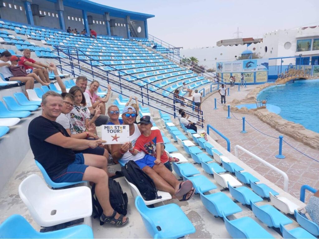 Hurghada dolphinarium show 2
