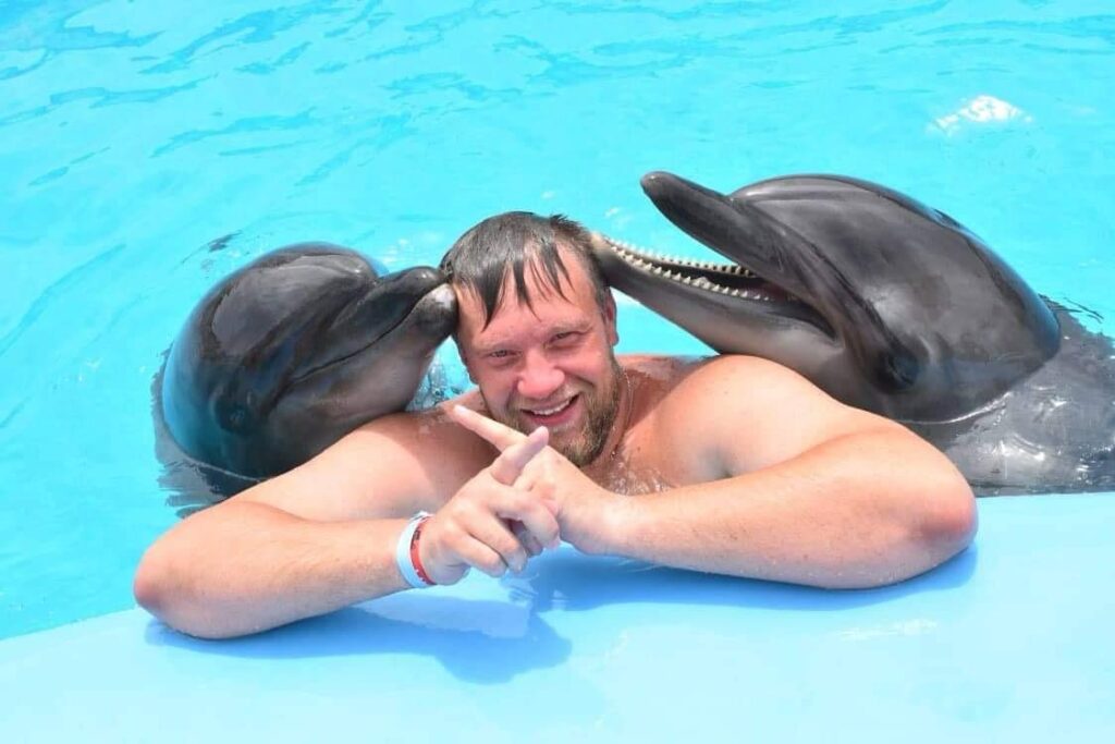 Hurghada dolphinarium show 4