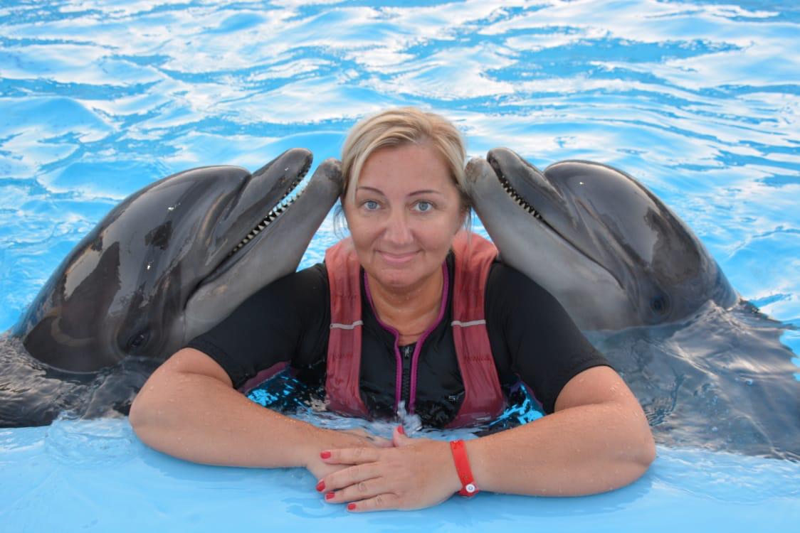 Hurghada dolphinarium show 26