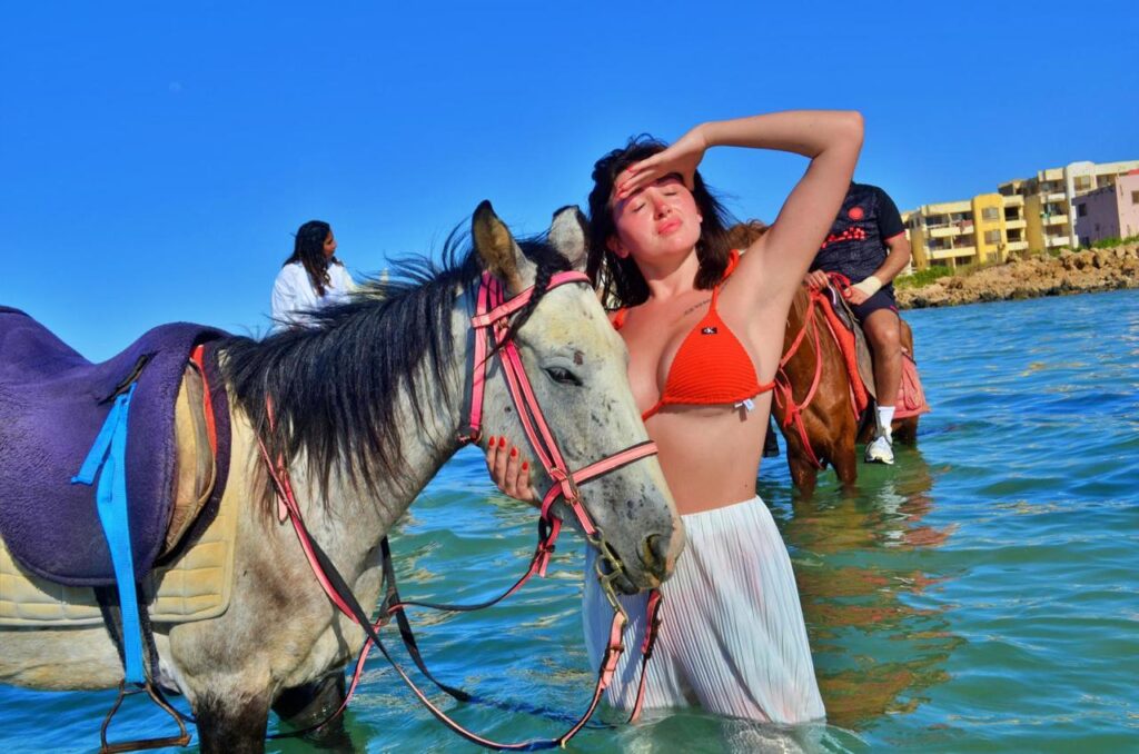 Hurghada horse and camel riding tour 24