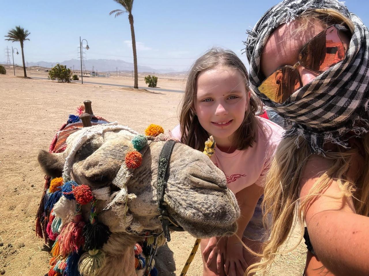 Hurghada horse and camel riding tour 32