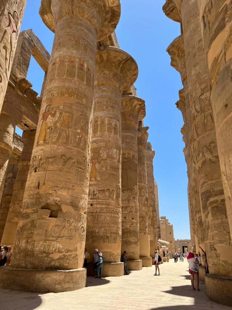 Hurghada Luxor individual by Toyota bus 3