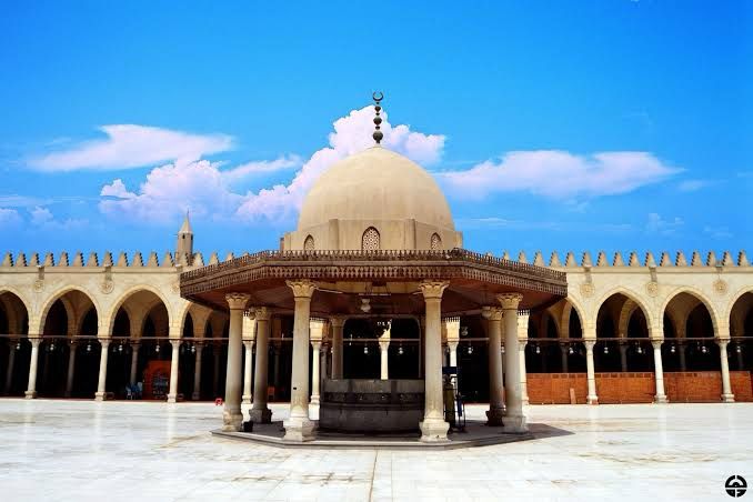 Hurghada Luxor individual by Toyota bus 67