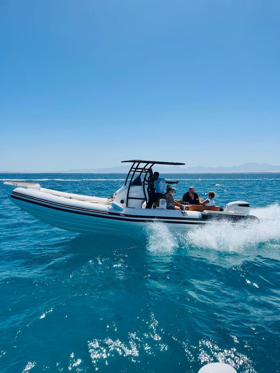 Hurghada speedboat island trip 7