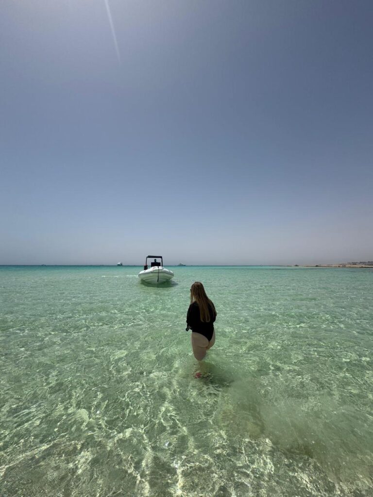 Hurghada speedboat island trip 13
