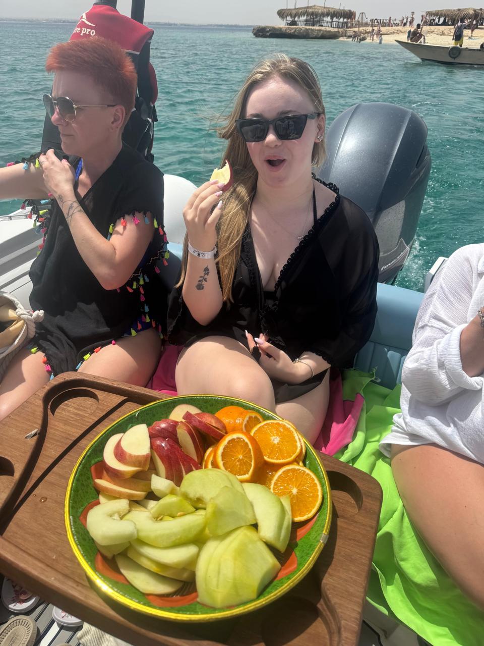 Hurghada speedboat island trip 14