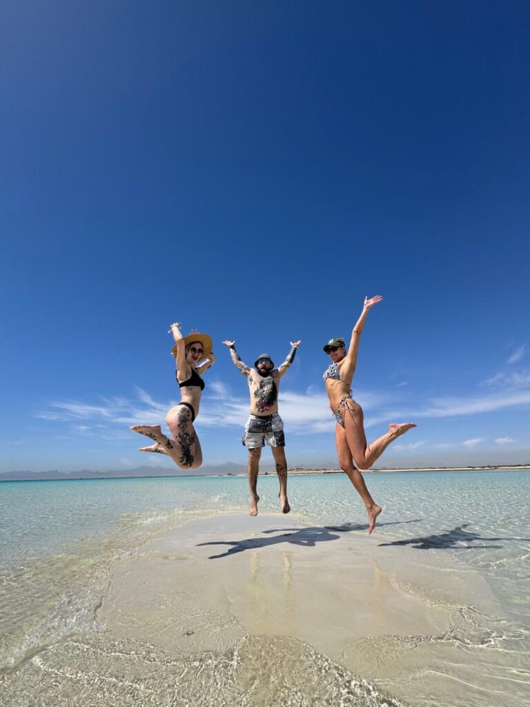 Hurghada speedboat island trip 24