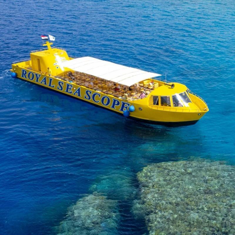 Submarine in Hurghada 9
