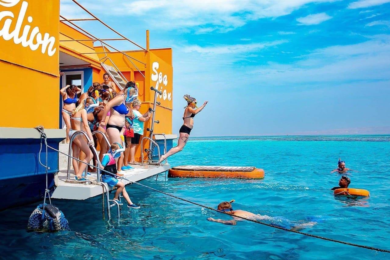 Submarine in Hurghada 15